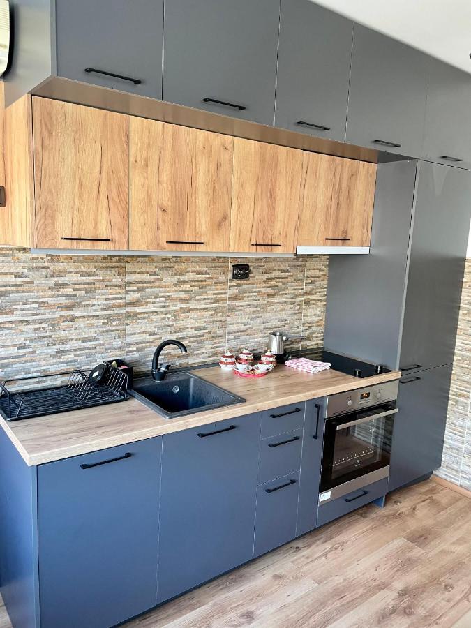 Luxury City Center Apartment Skopje Eksteriør billede