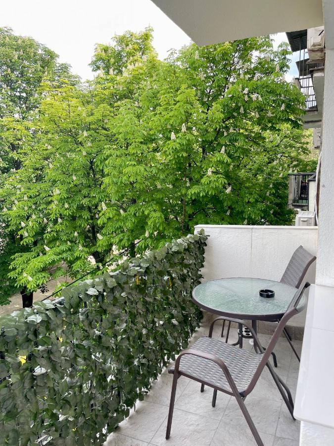 Luxury City Center Apartment Skopje Eksteriør billede