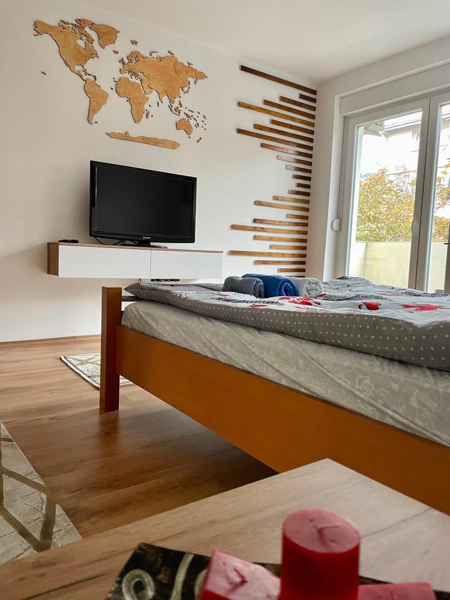 Luxury City Center Apartment Skopje Eksteriør billede